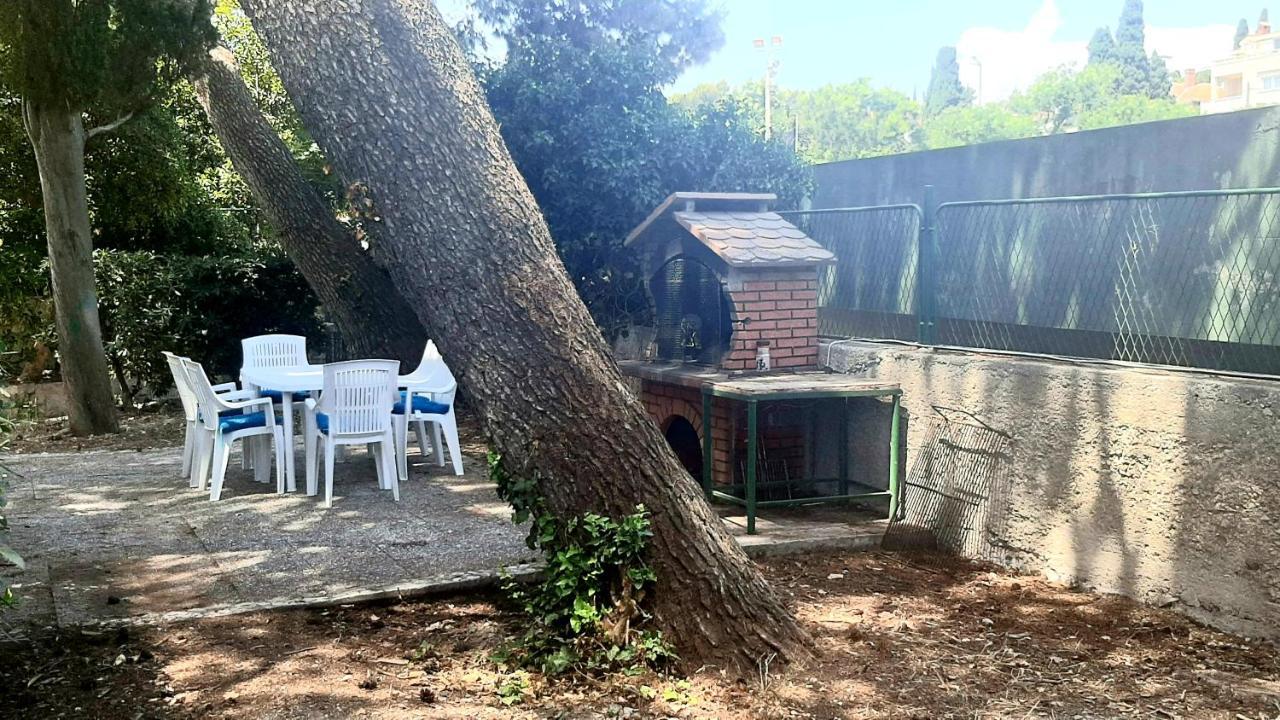 Old Captain'S Apartments - In A Pine Wood By The Sea And Tennis Courts Split Ngoại thất bức ảnh