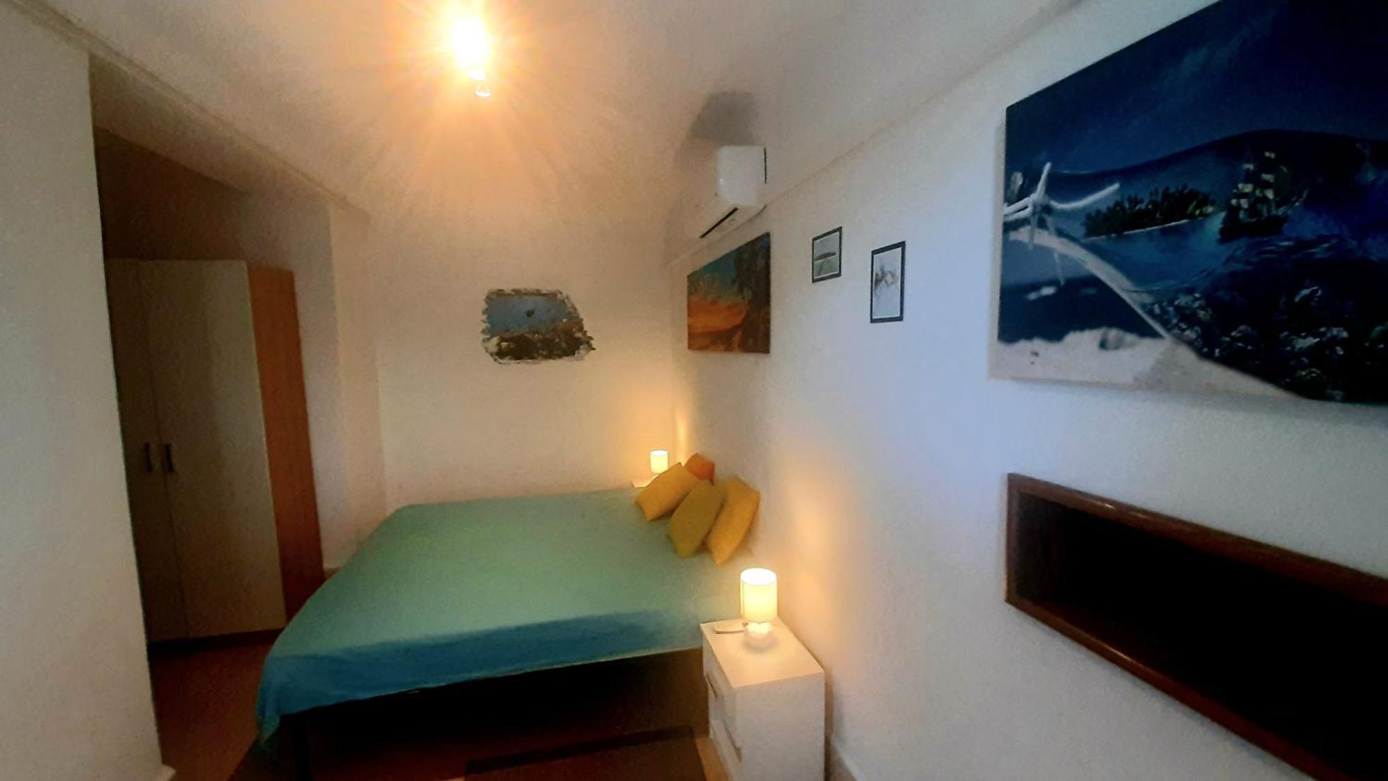 Old Captain'S Apartments - In A Pine Wood By The Sea And Tennis Courts Split Phòng bức ảnh